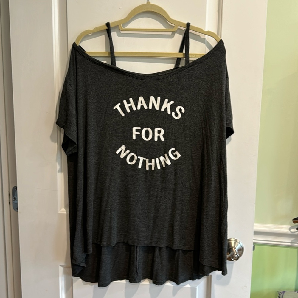 Fashion to Figure short sleeve cold shoulder size 3 T-shirt plus size shirt